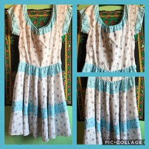 Vintage Sz Small Off-Shoulder Dress